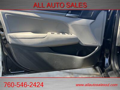 2018 Hyundai ELANTRA SEL   - Photo 23 - Escondido, CA 92029
