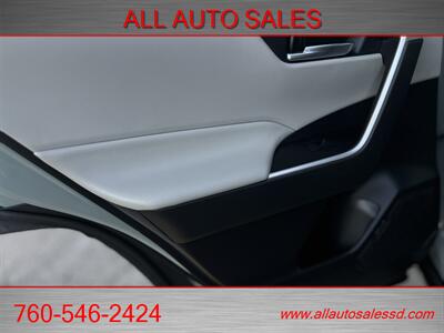 2020 Toyota RAV4 XLE   - Photo 32 - Escondido, CA 92029