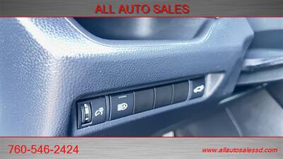 2020 Toyota RAV4 XLE   - Photo 17 - Escondido, CA 92029