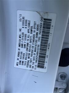 2013 Honda Accord EX-L w/Navi   - Photo 33 - Escondido, CA 92029