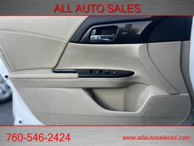 2013 Honda Accord EX-L w/Navi   - Photo 28 - Escondido, CA 92029