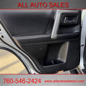 2017 Toyota 4Runner SR5 Premium   - Photo 30 - Escondido, CA 92029