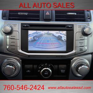 2017 Toyota 4Runner SR5 Premium   - Photo 13 - Escondido, CA 92029