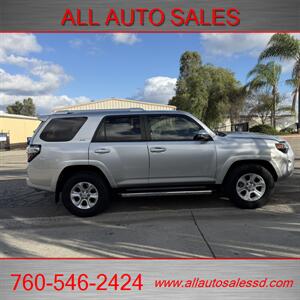 2017 Toyota 4Runner SR5 Premium   - Photo 9 - Escondido, CA 92029