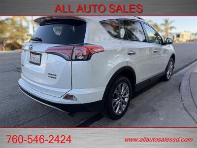 2018 Toyota RAV4 Hybrid Limited   - Photo 8 - Escondido, CA 92029