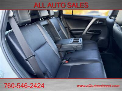 2018 Toyota RAV4 Hybrid Limited   - Photo 35 - Escondido, CA 92029