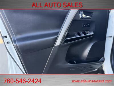 2018 Toyota RAV4 Hybrid Limited   - Photo 41 - Escondido, CA 92029