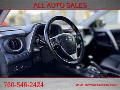 2018 Toyota RAV4 Hybrid Limited   - Photo 16 - Escondido, CA 92029