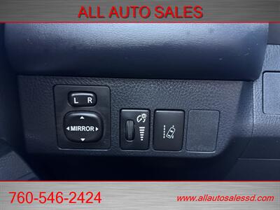 2018 Toyota RAV4 Hybrid Limited   - Photo 25 - Escondido, CA 92029