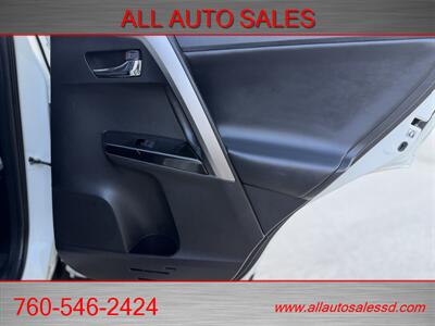 2018 Toyota RAV4 Hybrid Limited   - Photo 44 - Escondido, CA 92029