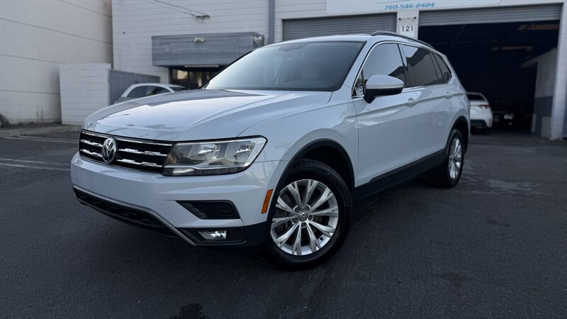 2018 Volkswagen Tiguan 2.0T SE  