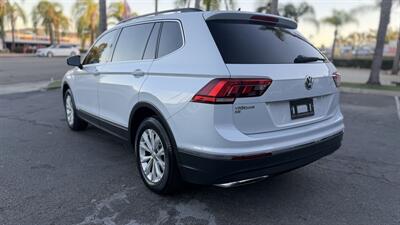 2018 Volkswagen Tiguan 2.0T SE - Photo 5 - Escondido, CA 92029