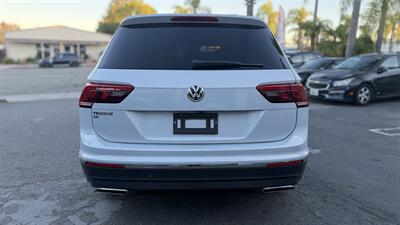 2018 Volkswagen Tiguan 2.0T SE - Photo 6 - Escondido, CA 92029
