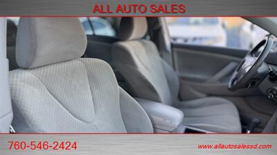 2009 Toyota Camry LE   - Photo 17 - Escondido, CA 92029