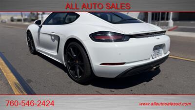 2017 Porsche 718 Cayman - Photo 8 - Escondido, CA 92029