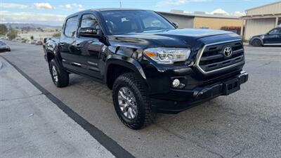 2017 Toyota Tacoma SR5 V6   - Photo 3 - Escondido, CA 92029