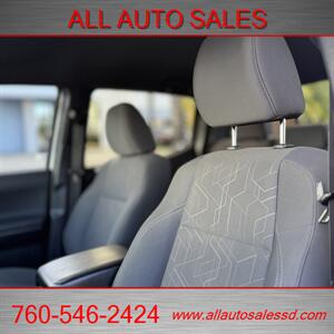 2017 Toyota Tacoma TRD Off-Road - Photo 24 - Escondido, CA 92029