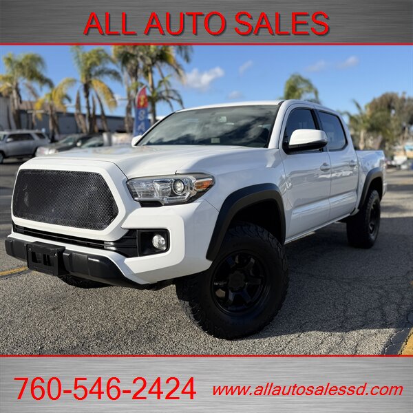 2017 Toyota Tacoma TRD Off-Road   - Photo 1 - Escondido, CA 92029