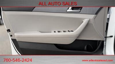 2017 Hyundai SONATA   - Photo 28 - Escondido, CA 92029