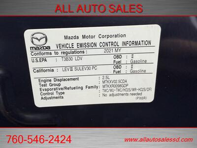 2021 Mazda Mazda3 Hatchback Premium Plus   - Photo 34 - Escondido, CA 92029