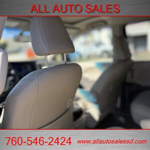 2017 Toyota Sienna XLE 7-Passenger   - Photo 24 - Escondido, CA 92029