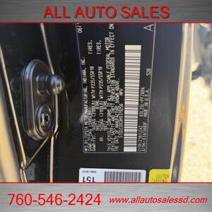 2017 Toyota Sienna XLE 7-Passenger   - Photo 29 - Escondido, CA 92029