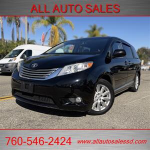 2017 Toyota Sienna XLE 7-Passenger   - Photo 1 - Escondido, CA 92029