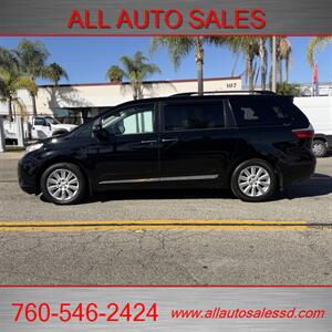 2017 Toyota Sienna XLE 7-Passenger   - Photo 8 - Escondido, CA 92029