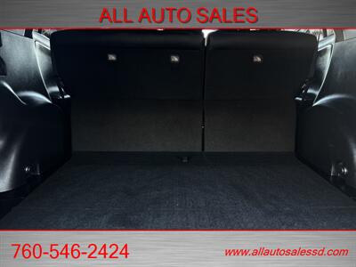 2017 Toyota RAV4 SE   - Photo 38 - Escondido, CA 92029