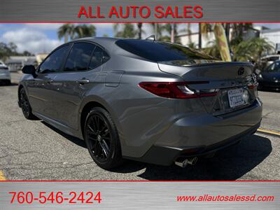 2025 TOYOTA CAMRY SE   - Photo 10 - Escondido, CA 92029