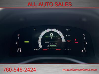 2025 TOYOTA CAMRY SE   - Photo 17 - Escondido, CA 92029