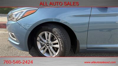 2017 Hyundai SONATA SE   - Photo 2 - Escondido, CA 92029