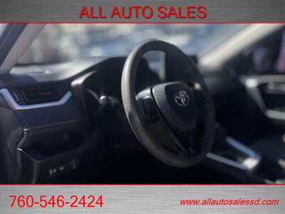 2020 Toyota RAV4 XLE   - Photo 19 - Escondido, CA 92029
