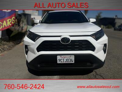 2020 Toyota RAV4 XLE   - Photo 3 - Escondido, CA 92029