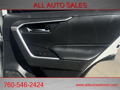 2020 Toyota RAV4 XLE   - Photo 32 - Escondido, CA 92029
