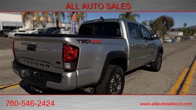 2019 Toyota Tacoma TRD Off-Road   - Photo 7 - Escondido, CA 92029