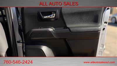 2019 Toyota Tacoma TRD Off-Road   - Photo 30 - Escondido, CA 92029