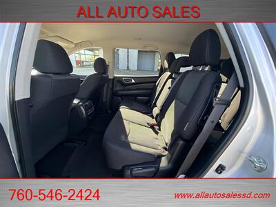 2020 Nissan Pathfinder SV   - Photo 18 - Escondido, CA 92029