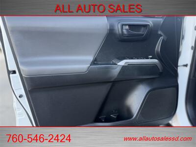 2016 Toyota Tacoma TRD Sport   - Photo 32 - Escondido, CA 92029