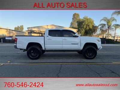 2016 Toyota Tacoma TRD Sport   - Photo 11 - Escondido, CA 92029