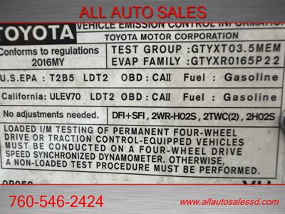 2016 Toyota Tacoma TRD Sport   - Photo 39 - Escondido, CA 92029