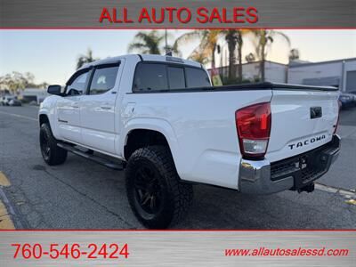 2016 Toyota Tacoma TRD Sport   - Photo 10 - Escondido, CA 92029