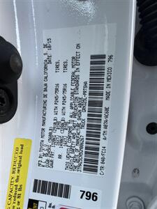 2016 Toyota Tacoma TRD Sport   - Photo 38 - Escondido, CA 92029