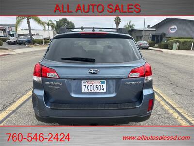 2013 Subaru Outback 2.5i Limited   - Photo 10 - Escondido, CA 92029