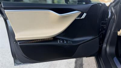 2016 Tesla Model S 90D   - Photo 30 - Escondido, CA 92029