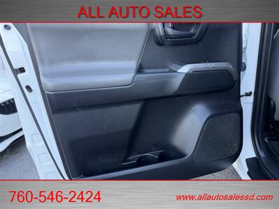 2021 Toyota Tacoma SR5 V6 - Photo 31 - Escondido, CA 92029