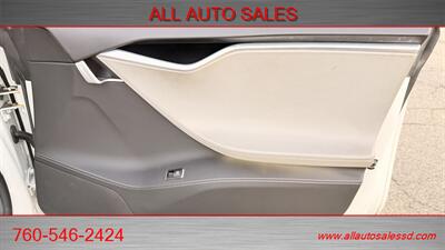 2015 Tesla Model S 70D   - Photo 15 - Escondido, CA 92029