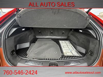 2019 Cadillac XT4 Premium Luxury   - Photo 12 - Escondido, CA 92029