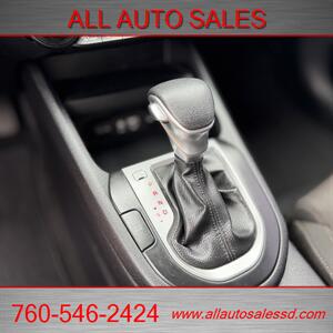 2019 Kia Forte LXS - Photo 18 - Escondido, CA 92029