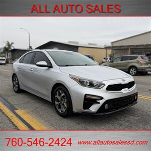 2019 Kia Forte LXS - Photo 2 - Escondido, CA 92029